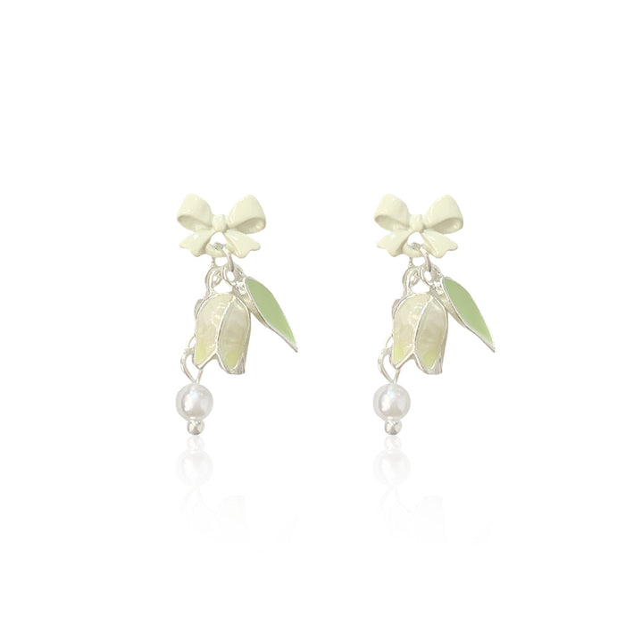 Wholesale Earrings, women's silver needles, exquisite and niche design earrings