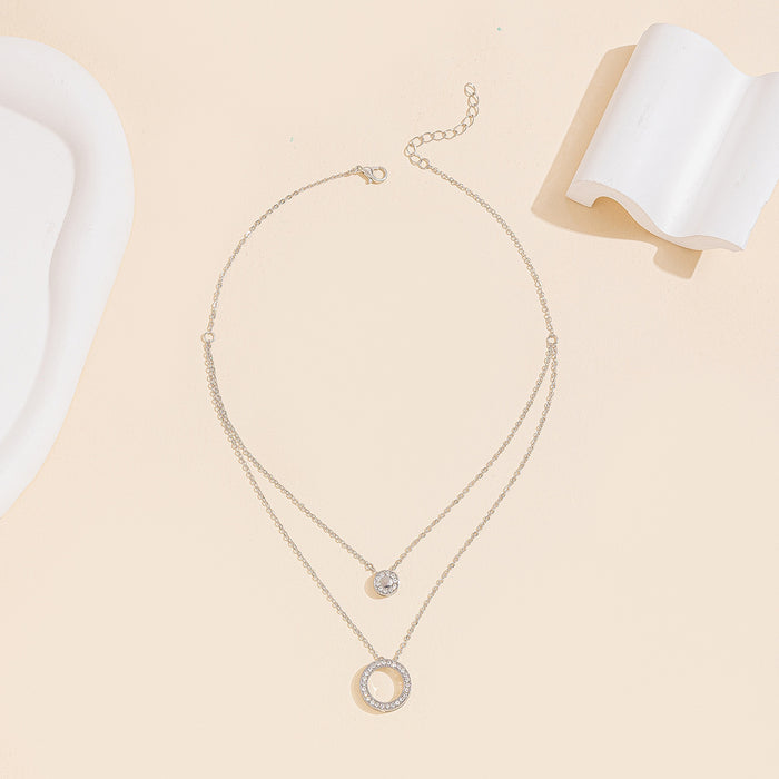 Wholesale Light luxury high-end diamond inlaid circular pendant necklace, fashionable and simple design, layered collarbone chain