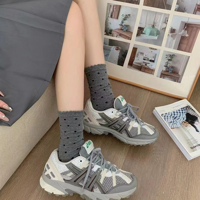 Wholesale Socks, mid tube socks, sweat absorbing pile socks, versatile polka dot cotton mid tube socks