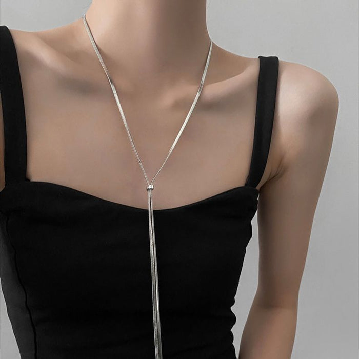 Wholesale Extra long pull-out necklace, niche, light luxury design, snake bone chain, simple and versatile, long sweater chain