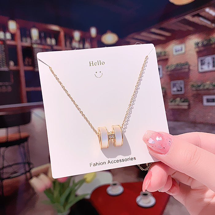 Wholesale Light Luxury Cat's Eye Stone H Letter Pendant Titanium Steel Necklaces JDC-NE-OBK009