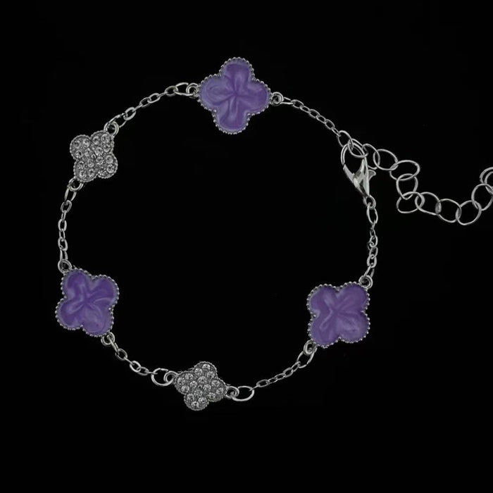 Wholesale Four leaf clover bracelet with a light luxury and high-end feel, niche design, zircon super sparkling temperament bracelet