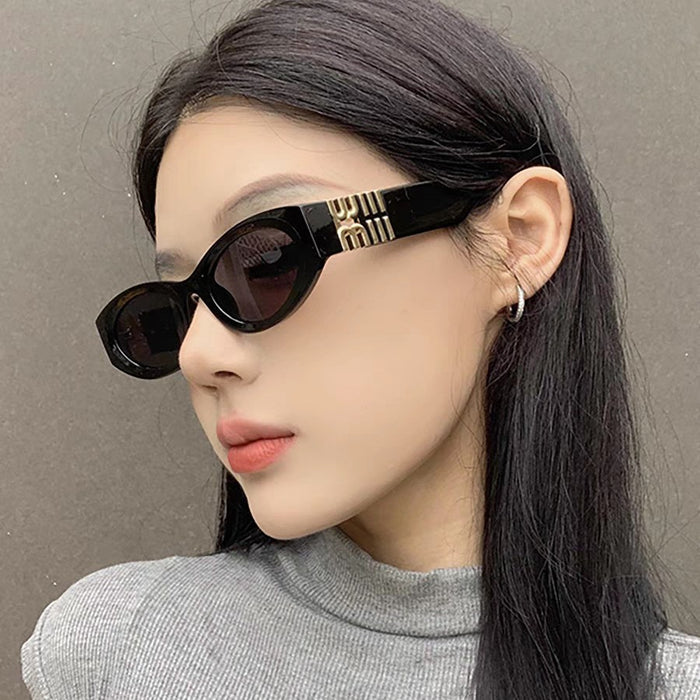 Wholesale New oval frame sunglasses, fashionable, personalized, letter trendy, versatile sunglasses