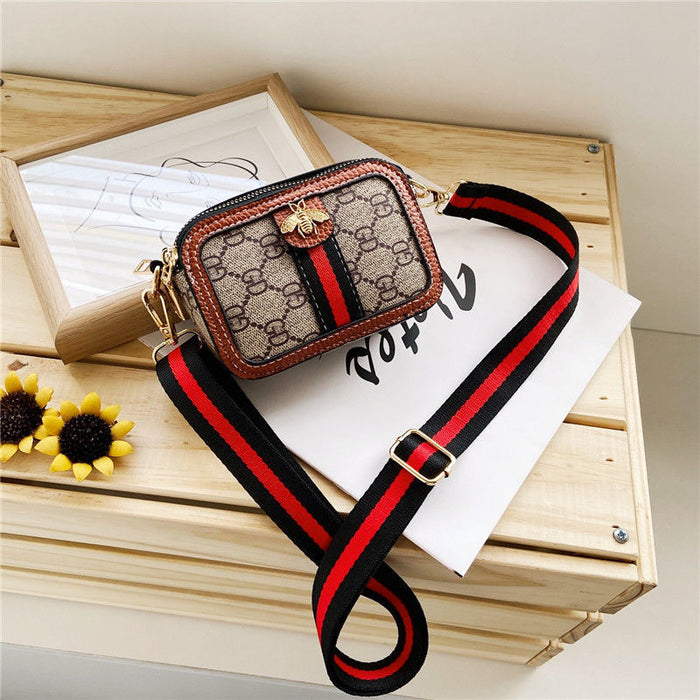 Wholesale Cute and versatile girls'  cross-body shoulder bag