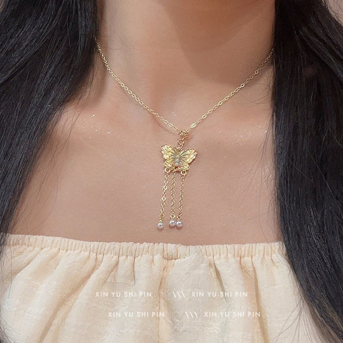 Wholesale Colorful enamel butterfly necklace pendant with high-end feel collarbone chain