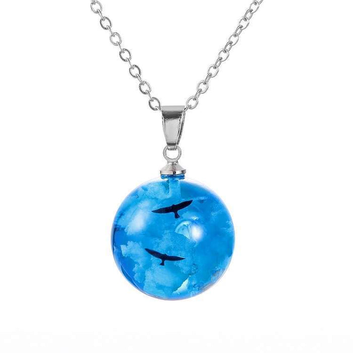 Wholesale Creative handmade jewelry, transparent spherical resin pendant, short necklace