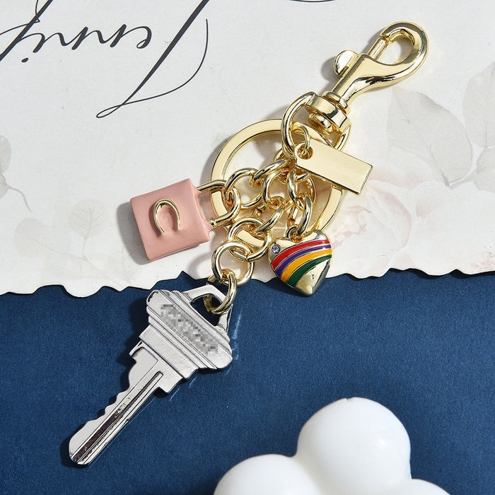 Wholesale Fashion Chic Lock Keychain In Zinc Alloy Sweet Cool Cute Cartoon Design Bag Charm Car Key Accessory