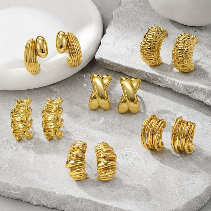 Wholesale stainless steel earrings,  unique design,  exquisite curved earrings,  factory wholesale.