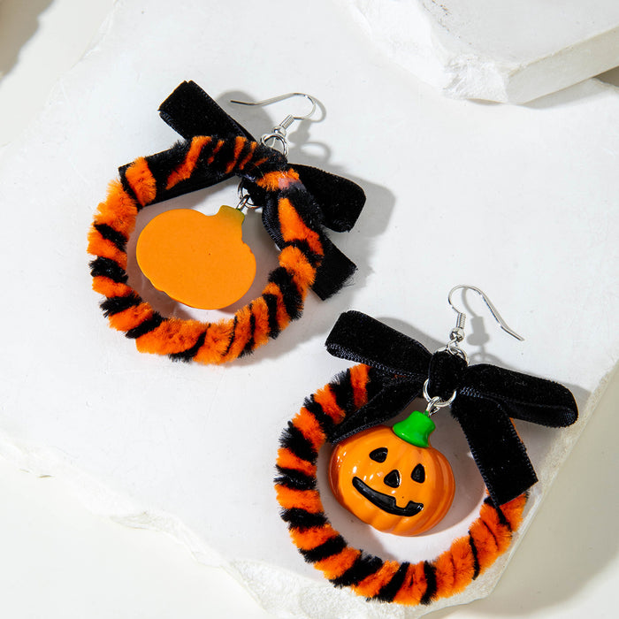 Wholesale  series pumpkin earrings y and funny personality sweet and cool festive atmosphere dark earrings
