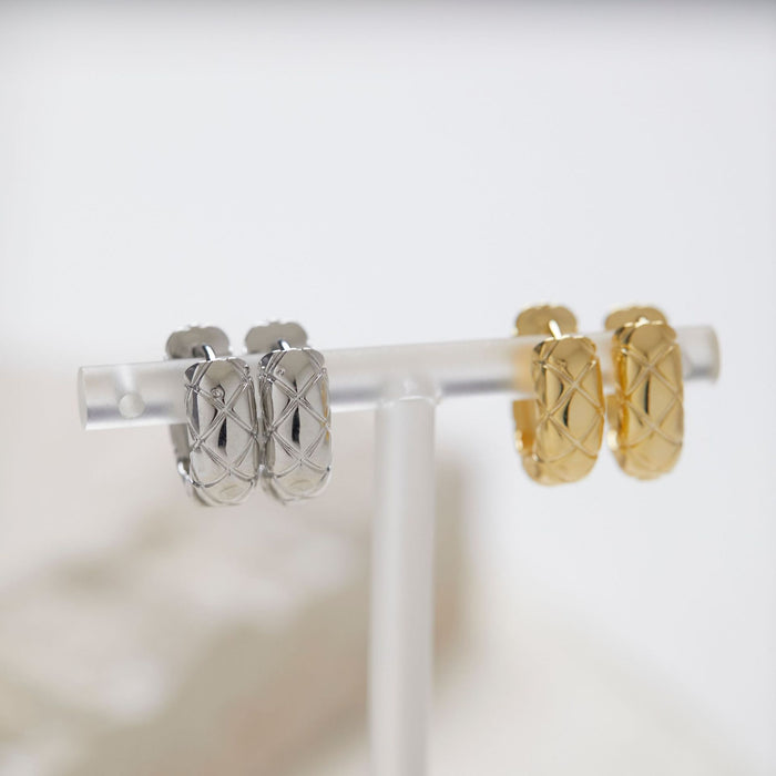 Wholesale Metal Diamond Pattern Earring  Earclip