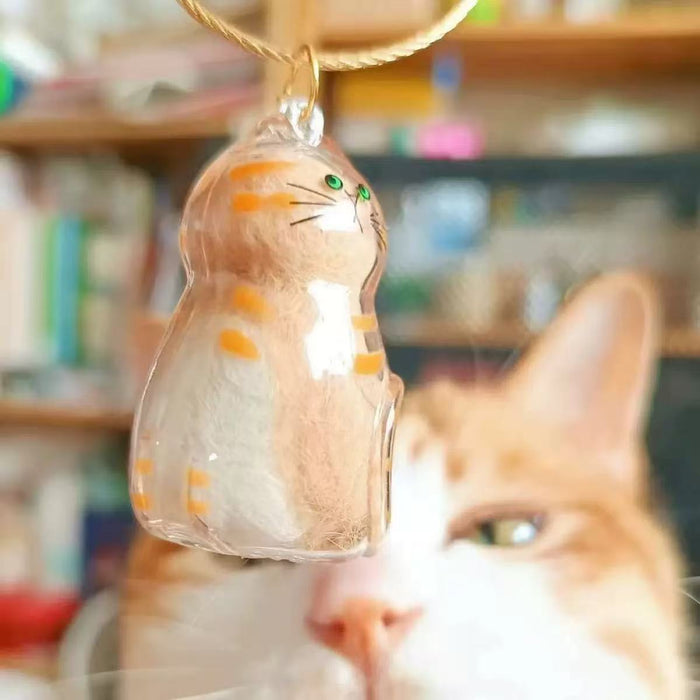 Wholesale High-Value Fur Ball Pendant Pet Hair Storage Cat Transparent Shell Keychain