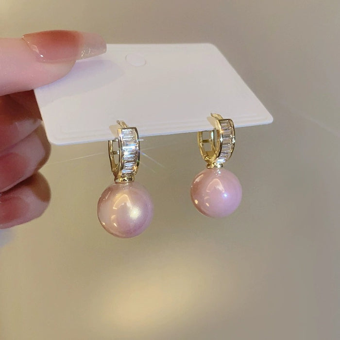 Wholesale Pearl earrings are niche, unique, light luxury, fashionable, ear buckles, and earrings