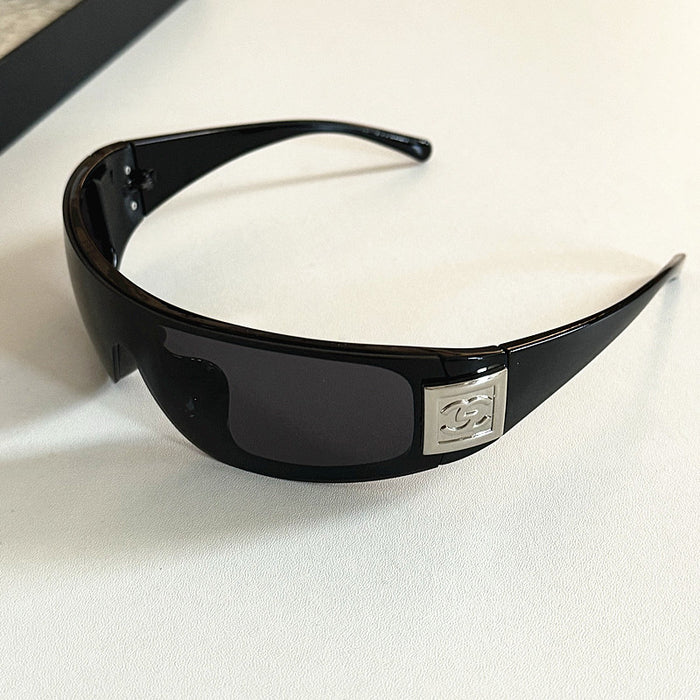 Wholesale Retro cycling sunglasses for men, sunglasses for women, fashionable and personalized