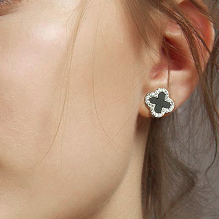 Wholesale Earrings and accessories wholesale, niche high-end earrings, light luxury high-end earrings, four leaf clover earrings