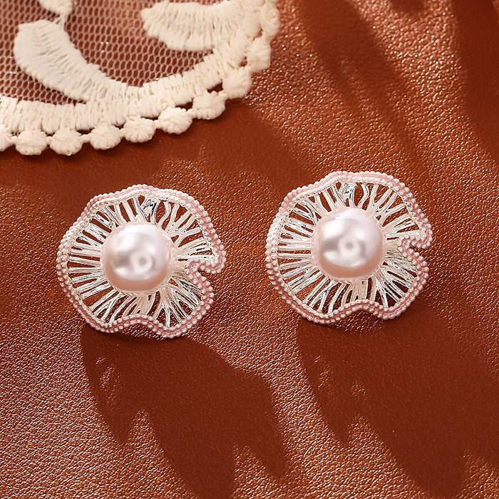 Wholesale Pearl Earrings Silver Needle Earrings for Women Small Jewelry