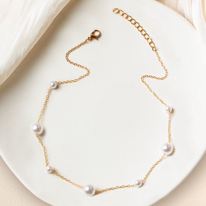 Wholesale New personalized jewelry, simple pearl necklace, fashionable street photography chain necklace, natural temperament sweater chain