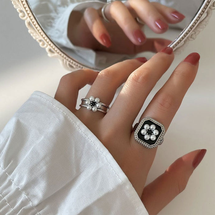Wholesale Pure silver ring, fashionable and personalized, simple pearl, retro and open mouth ring trend