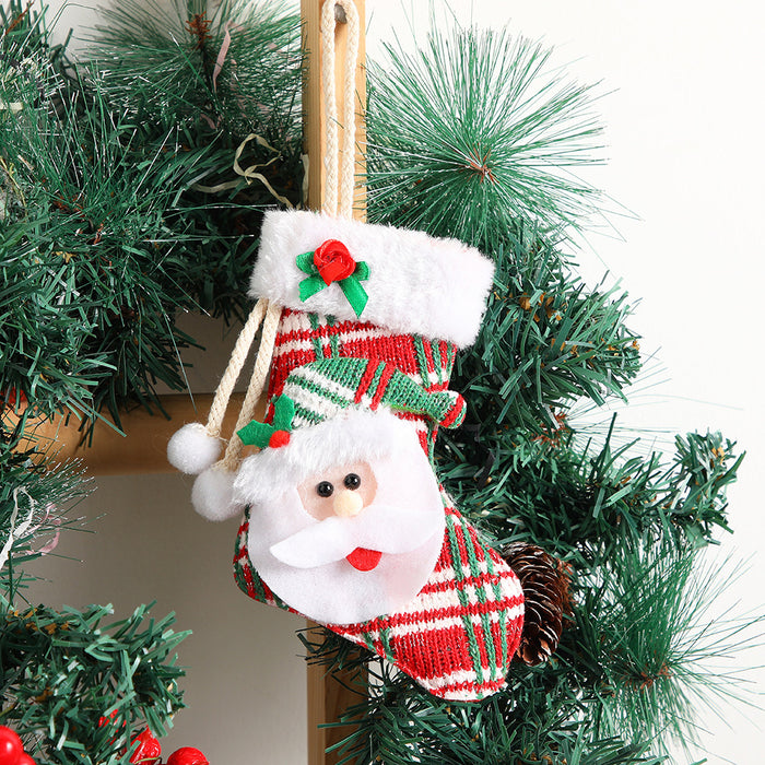 Wholesale Christmas decoration pendant  door hanging ornament Christmas holiday decoration pendant hanging ornament