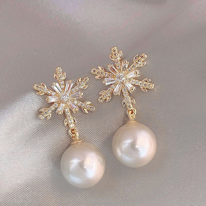 Wholesale  Flower Shell Earrings Women's  Earrings  Pearl Earrings