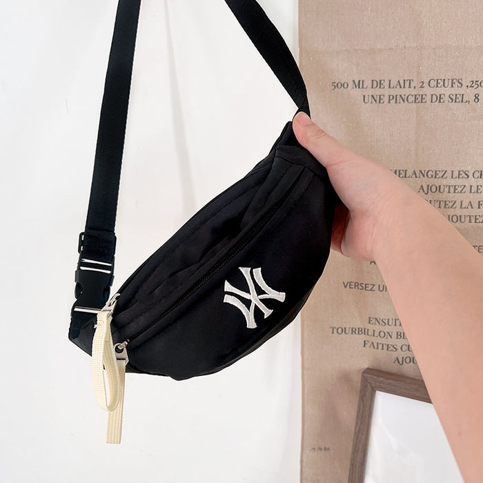 Wholesale Children's chest bag, fashionable and practical for outdoor use, lightweight waist bag