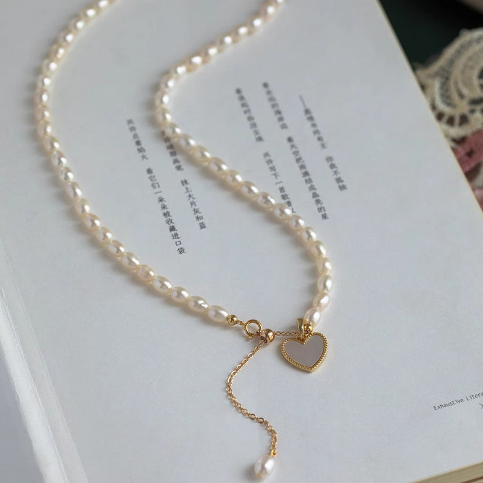 Wholesale Pearl necklace light luxury niche love necklace simple and versatile fashion pearl chain