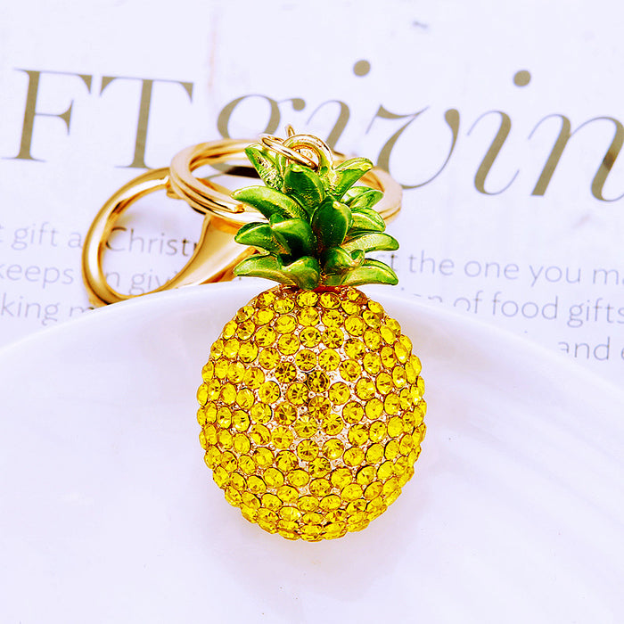 Wholesale Diamond studded car keychain metal pendant keychain ring gift