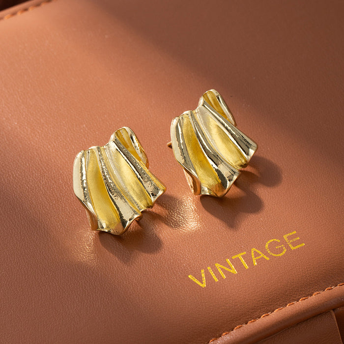 Wholesale Asymmetrical Pleated Earrings Metal Ins Cool Style Earrings Wavy Earrings