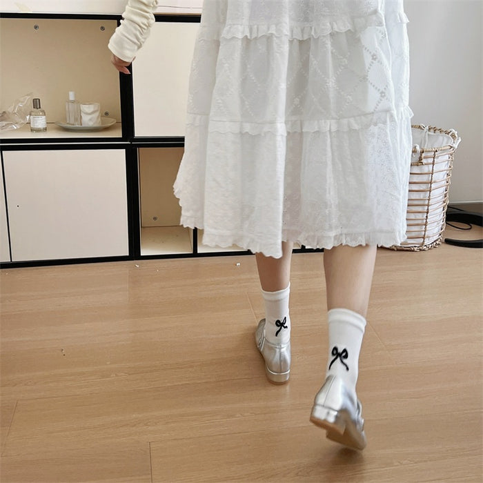 Wholesale Socks niche series butterfly knot socks mid tube socks black and white gray pure cotton socks