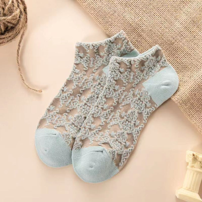Wholesale Socks for women in spring and summer, short tube socks, versatile sports, college style, breathable boat socks