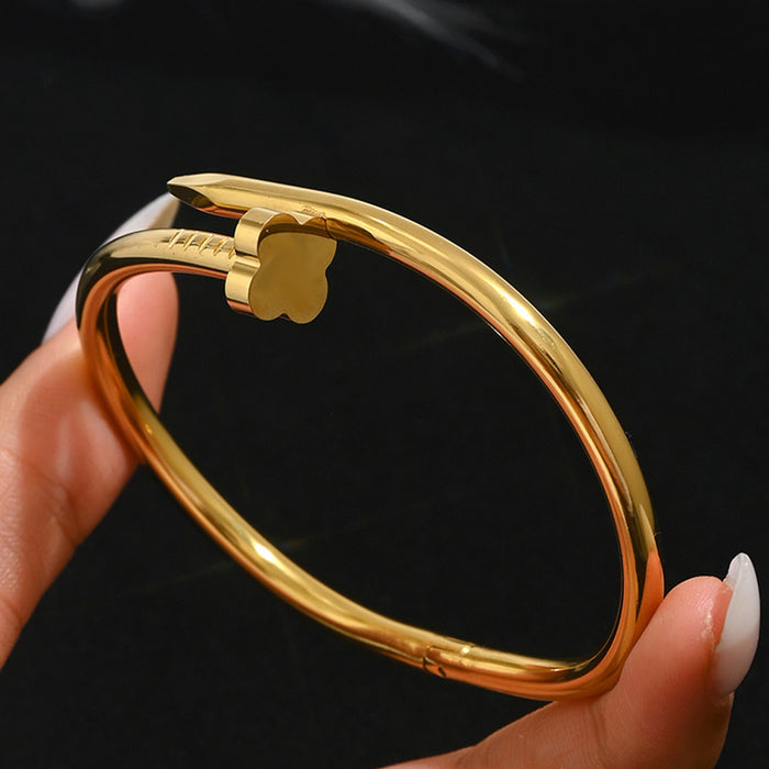 Wholesale Gold Bangle Set With Clover Rhinestone Design Chic Jewelry Accessory