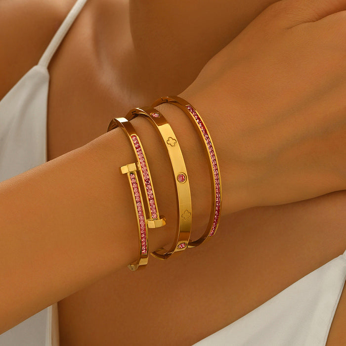 Wholesale Trendy Titanium Steel Bracelet With Zircon Studs Four Leaf Clover Starry Design