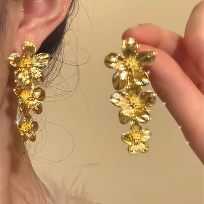 Wholesale  Golden Metal  Tassel Earrings Women's  Earrings