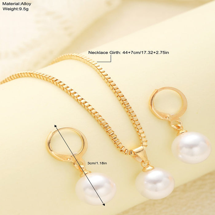 Wholesale Pearl pendant earrings,  necklace,  and jewelry set.