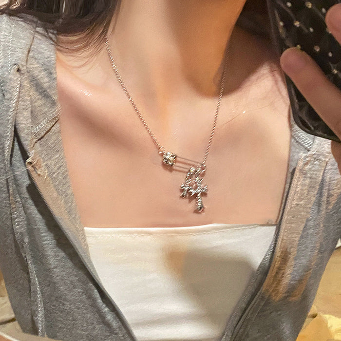 Wholesale Titanium steel cross zircon necklace with a light luxury and high-end feel, collarbone chain accessory