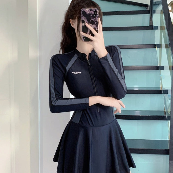 Wholesale New women's skirt style one-piece swimsuit with conservative long sleeves for students to swim in hot springs