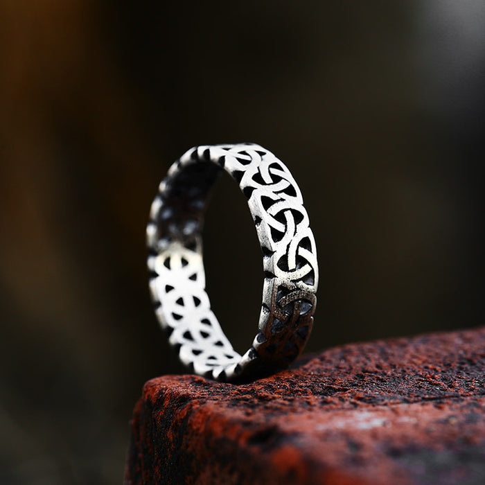 Wholesale Stainless steel fashionable and simple knot ring jewelry, retro titanium steel men's and women's rings