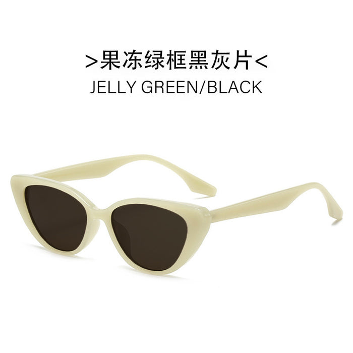 Wholesale Retro Cat Eye Clip On Sunglasses Chic Travel Shades UV385 Fashion Accessory Boutique Resale Gift