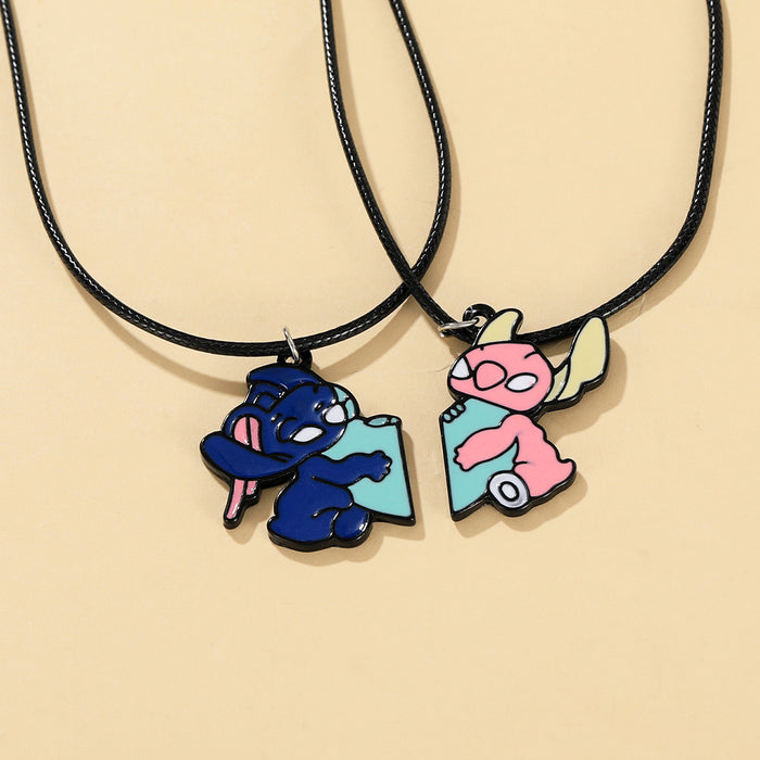 Wholesale Wing necklace pendant, fashionable ornament, necklace