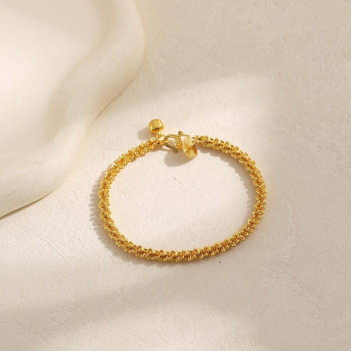 Wholesale New niche light luxury unique design Fried Dough Twists bracelet high-level versatile hand jewelry