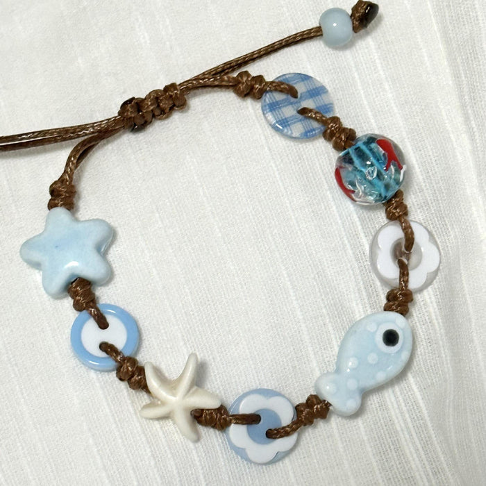Wholesale Weaving bracelets, wristbands, fashionable and versatile, simple accessories