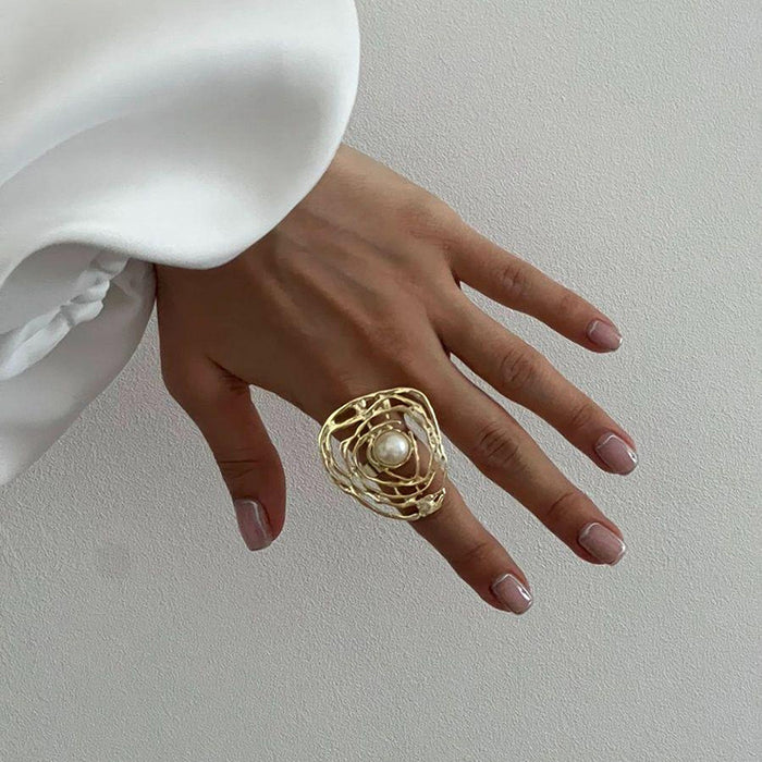 Wholesale Jewelry with exaggerated personality, irregular ring, women's niche pearl flower ring
