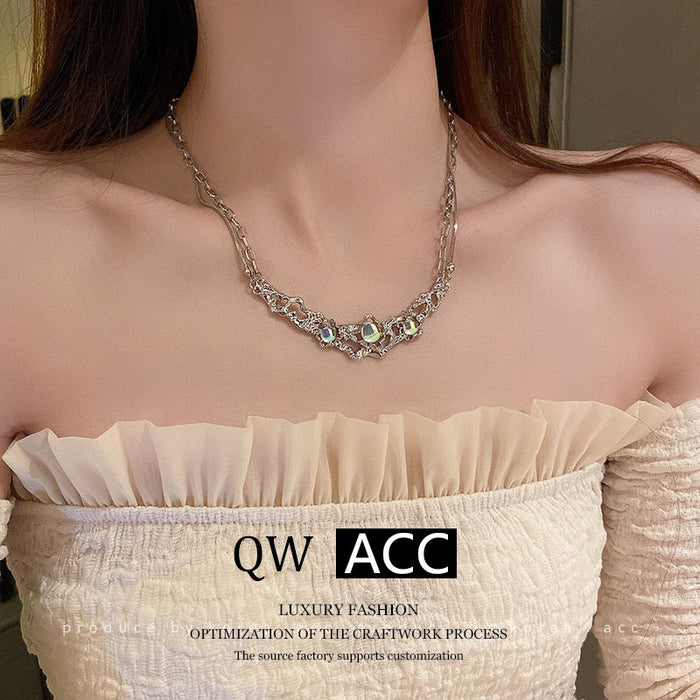 Wholesale New light luxury liquid imitation moonstone necklace with niche design and high-end collarbone chain