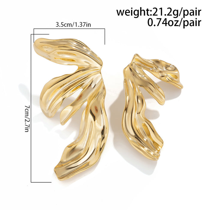 Wholesale Exaggerated metal ginkgo leaf earrings for accessories