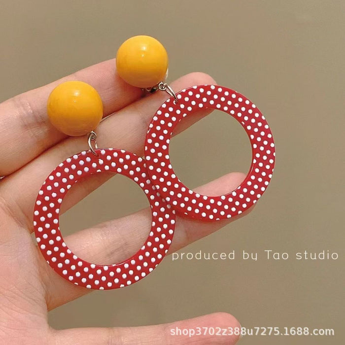 Wholesale Personalized retro red exaggerated circle earrings ear clip