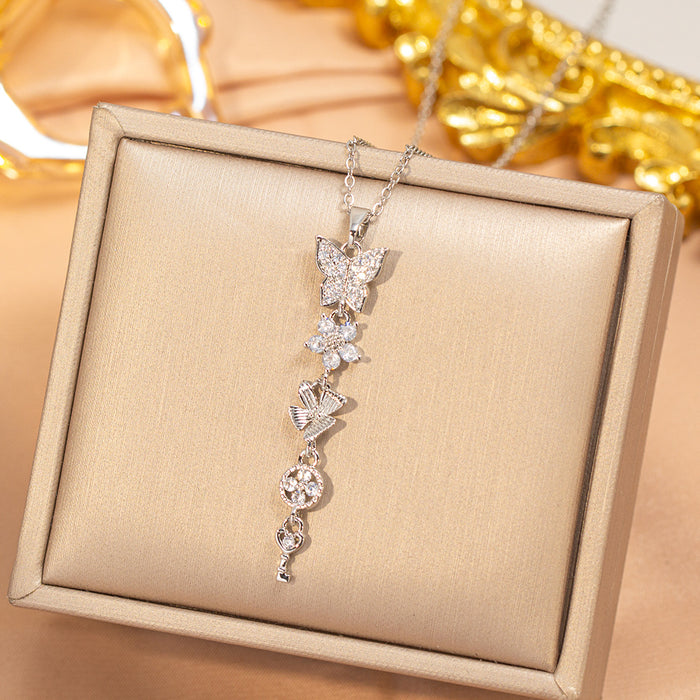 Wholesale Gold Plated Titanium Steel Floral Pendant Necklace Stylish Gift MOQ≥2