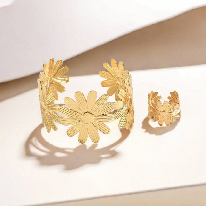 Wholesale Personalized simple flower shape open adjustable bracelet ring set