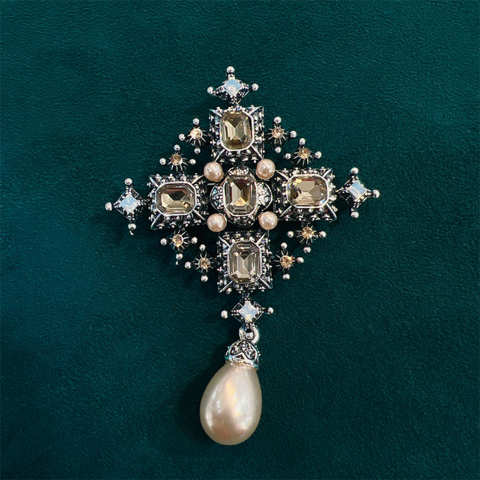 Wholesale Baroque Style Rhinestone Brooches Pearl Feminine Coat Pin Accessories