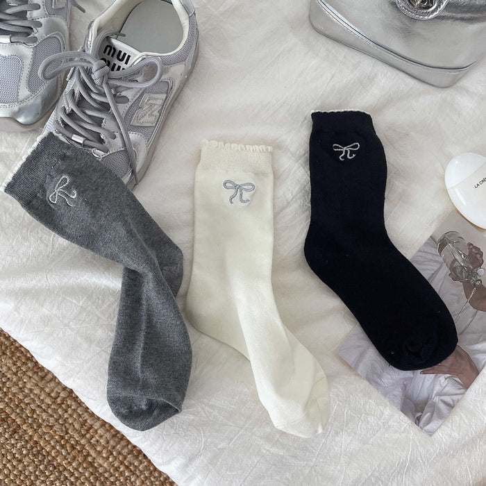 Wholesale Silver wire bow versatile embroidery mid tube socks pile socks
