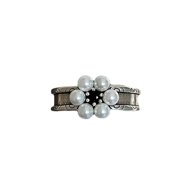 Wholesale Pure silver ring, fashionable and personalized, simple pearl, retro and open mouth ring trend