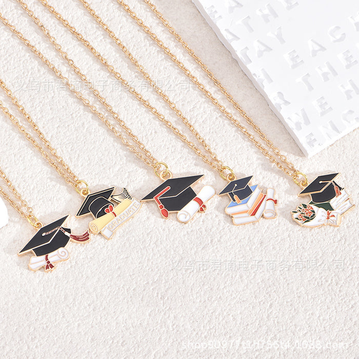 Wholesale jewelry bachelor hat necklace alloy oil drop niche clavicle chain